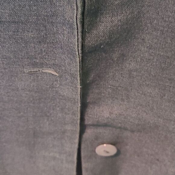 Ladies Censoring Large lightweight, unlined, Grey Suit Jacket - Picture 11 of 11